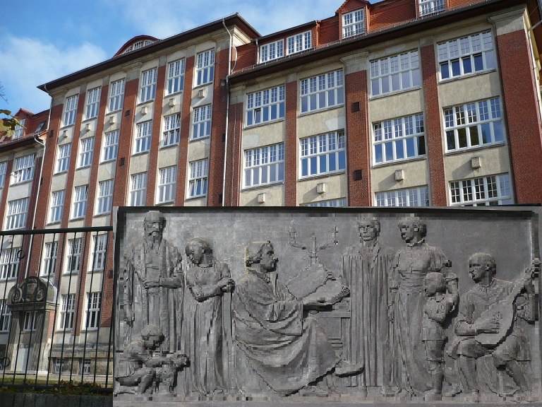 LutherSchule 1 Montage