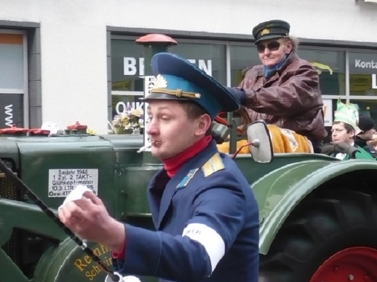 2015.02.15 GEC-KarnevalsUmzug 12 Elite-Truppe