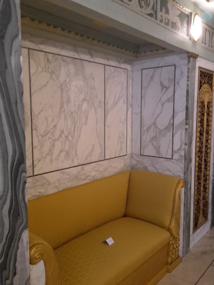 2017.11.07_12 Park und Schloss MOLSDORF BadZimmer