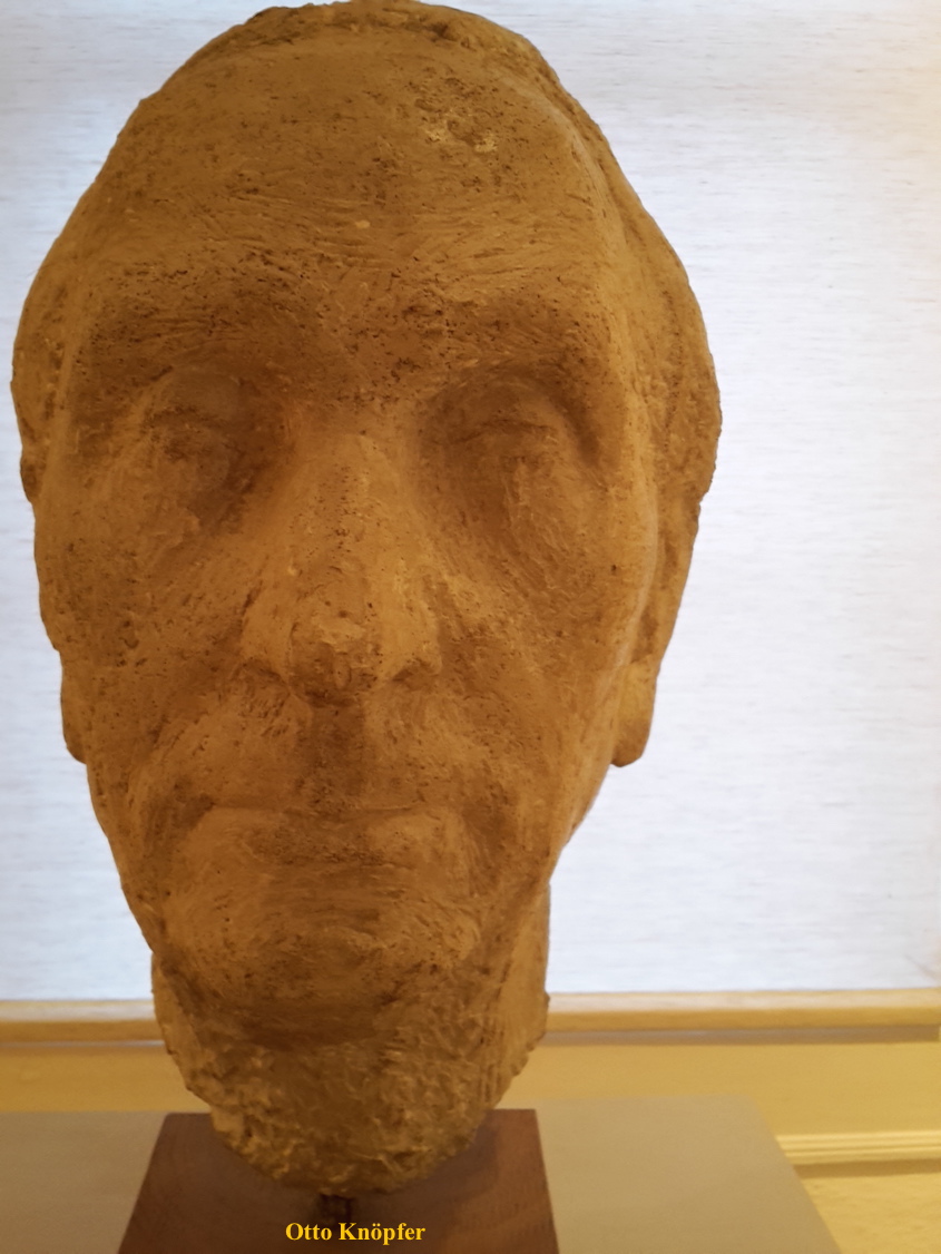 2017.11.07_23 Park und Schloss MOLSDORF Ausstellung