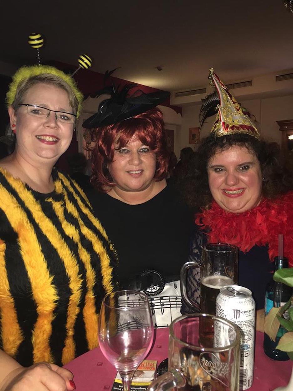 2017.11.18 FaCeDu SessionsEröffnung 16 Andrea _Corinna _Mutter Oberin