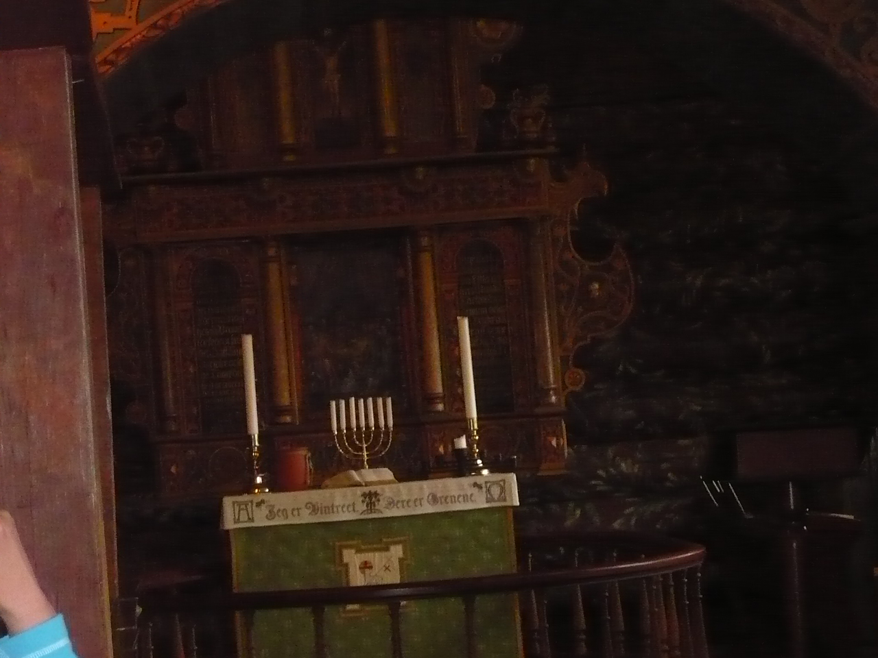 191_7.KreuzSchiffFahrt Impressionen Alte Kirche 3