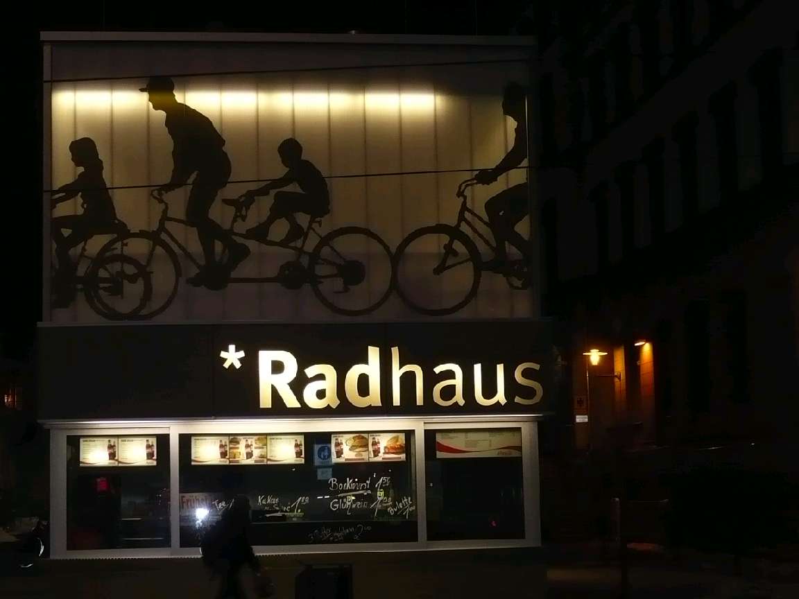 KURIOS 19 RaDhaus