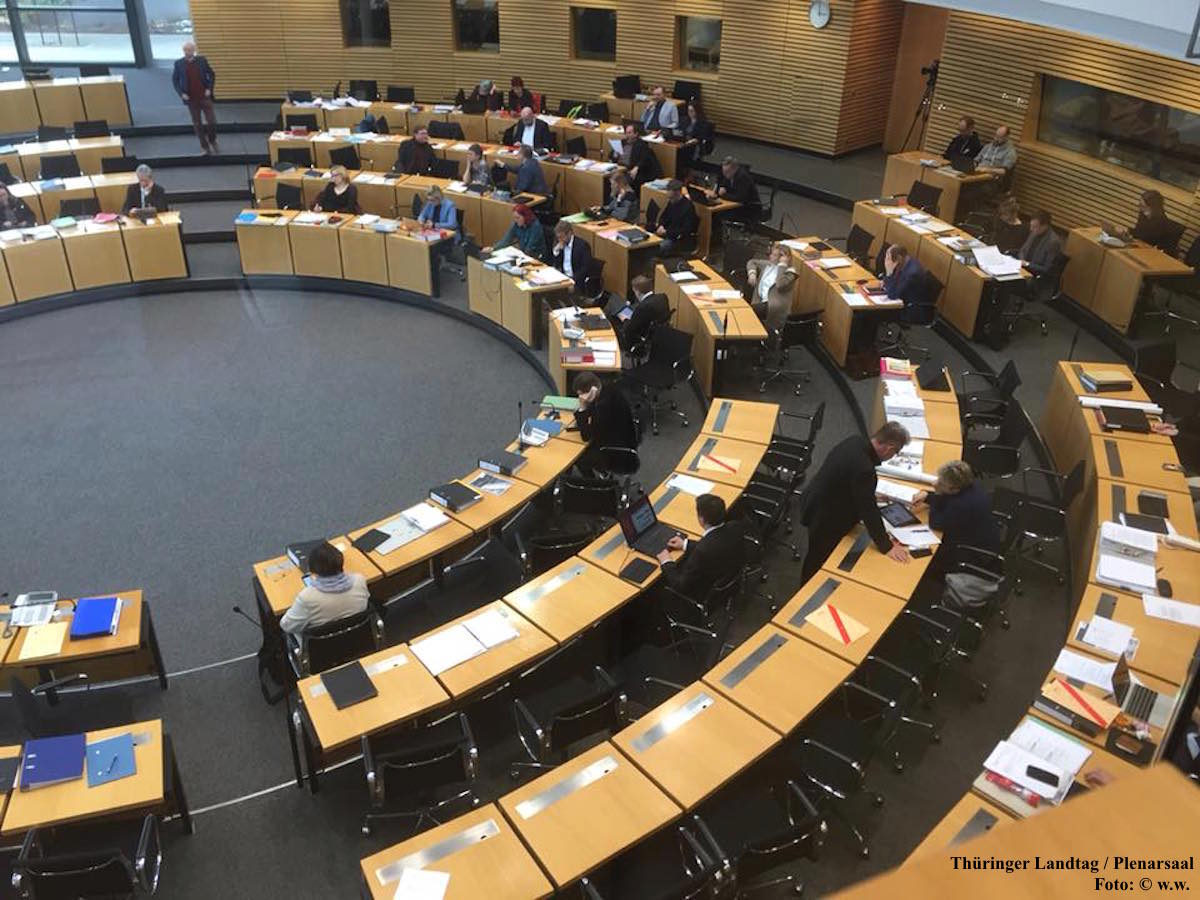 Thüringer Landtag Plenarsaal während Debatte